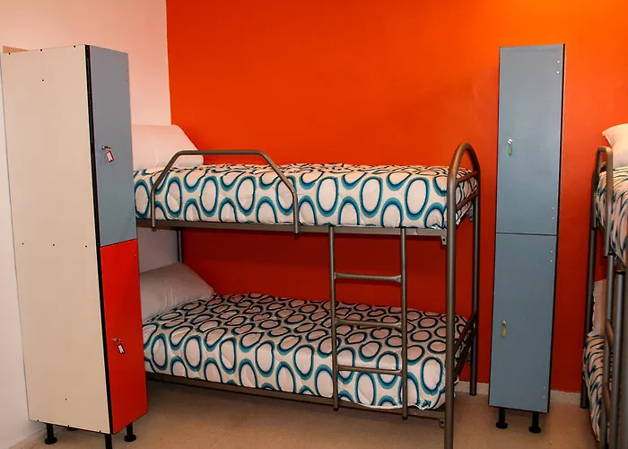 Hostel & Sports Cafe *