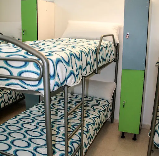 Hostel & Sports Cafe