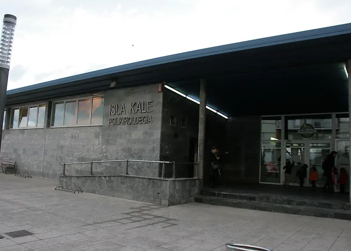 Albergue & Sports Cafe Mundaca